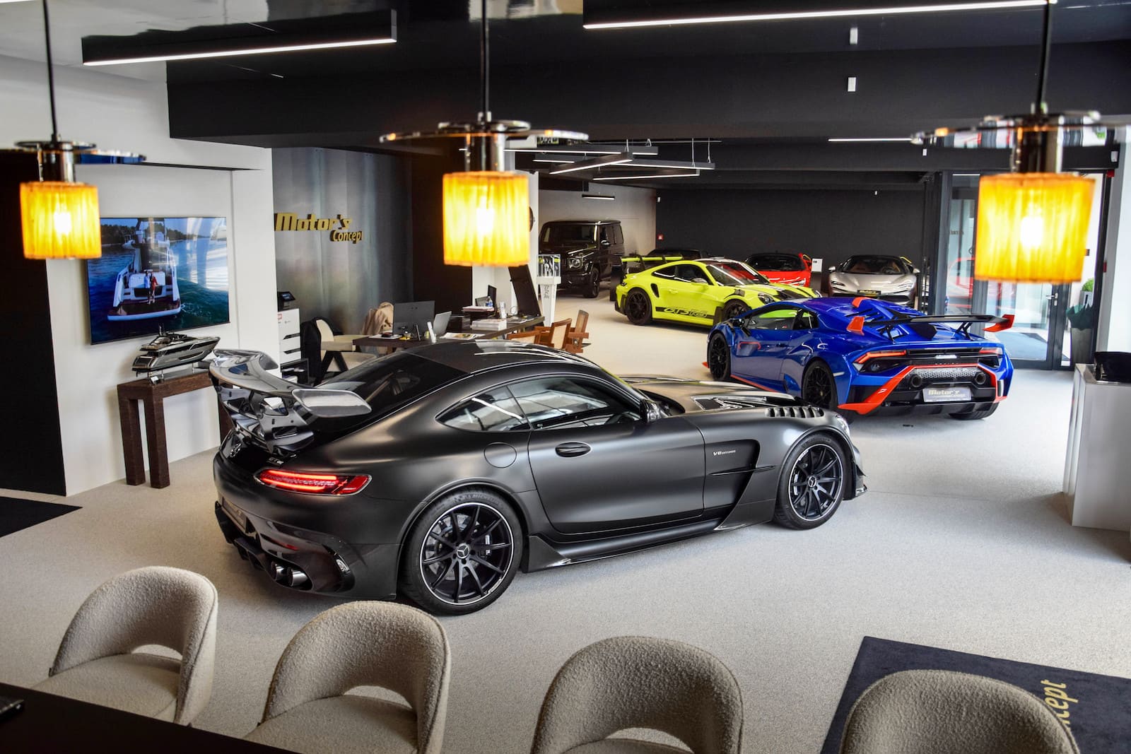 Showroom - Motor's Concept Luxembourg
